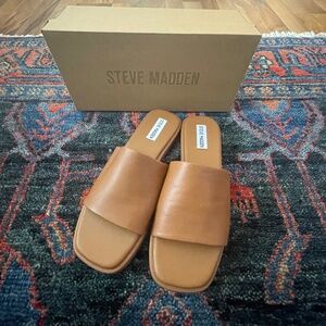 Steve Madden Sienna Sandal Size 9